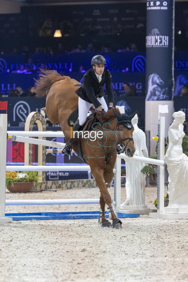 McAuley Mark (IRL) riding GRS Lady Amaro_Verona_20241109_SS358297.jpg